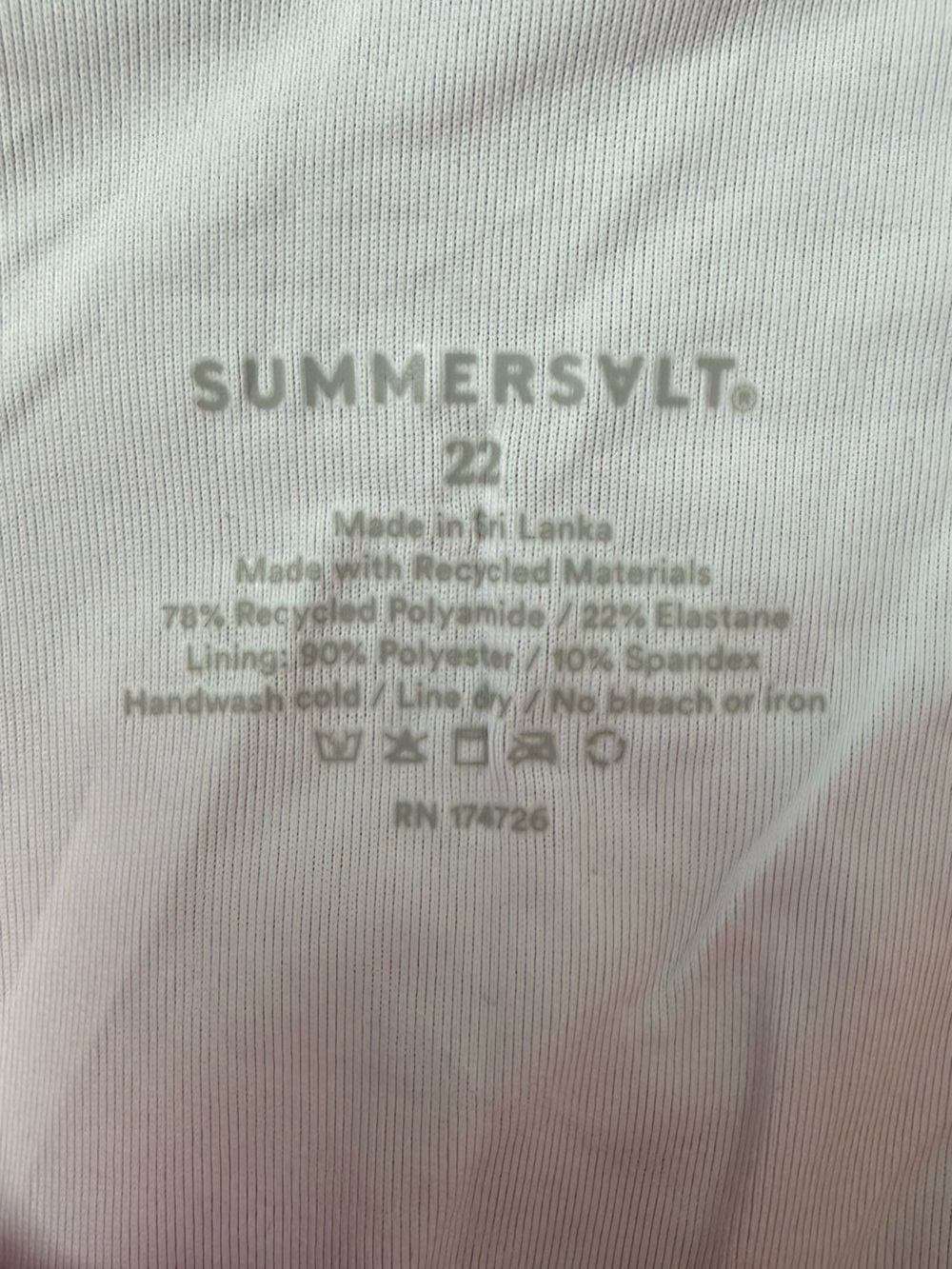 Summersalt One Piece
Swimsuit The Marina Lava
Hibiscus White Sand Size 22 NWT - Picture 8 of 8